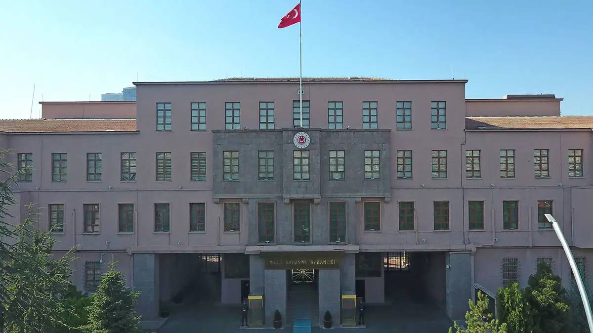 MSB: Karadeniz'de 275 şüpheli cisim imha edildi