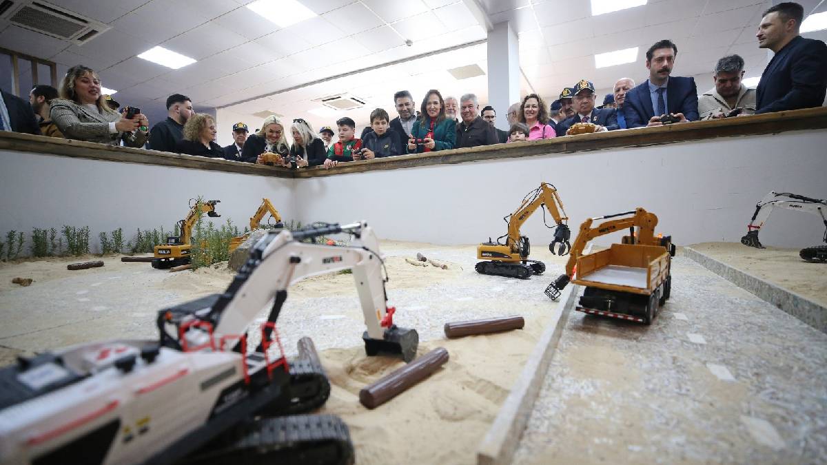 Gençlerin yeni buluşma adresi: Genç Yaka... İzmir’in dört bir yanından yüzlerce kişiyi ağırladı