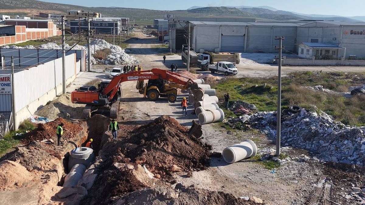 Karaosmanoğlu Sanayi Sitesi’nin çeyrek asırlık altyapısı çilesi son buluyor