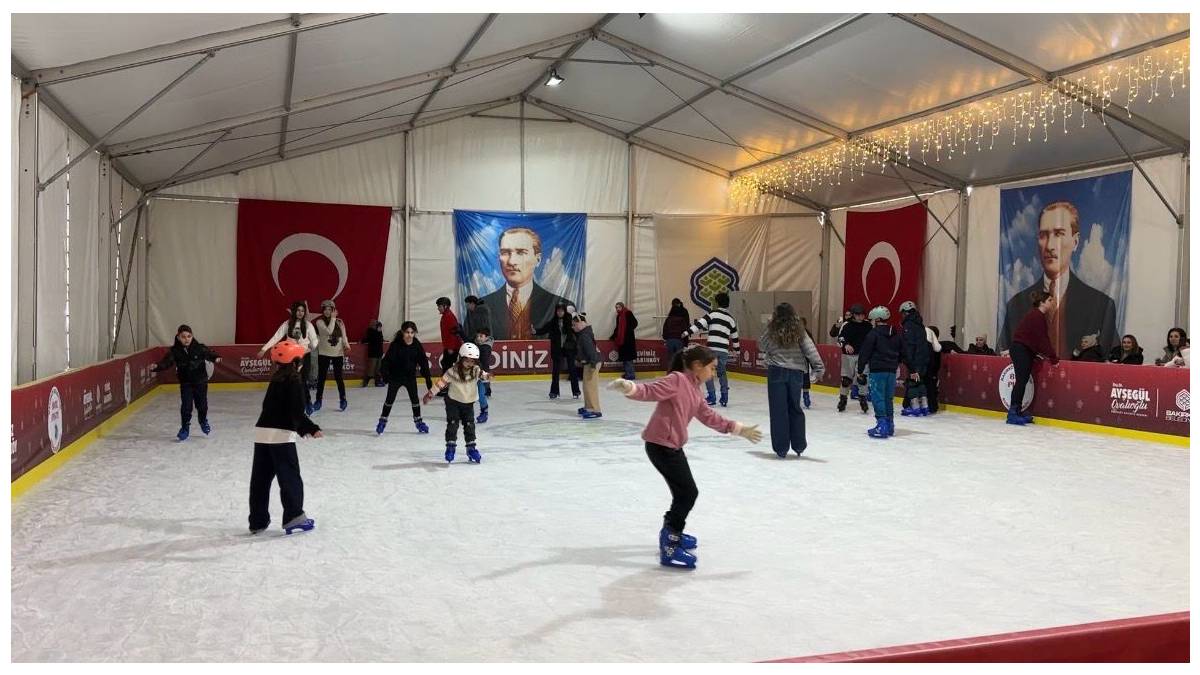 Yarıyıl tatilinin gözdesi Bakırköy Belediyesi buz pisti
