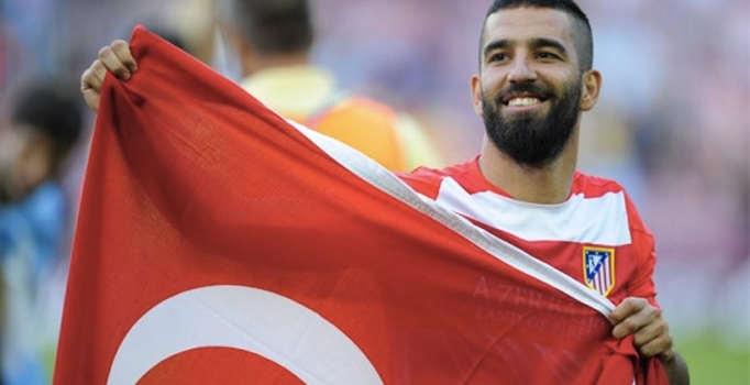Arda Turan'ın Barcelona'ya transferi İspanyol basınında