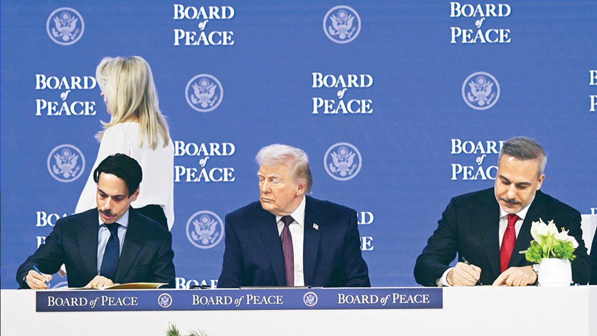 Avrupa ülkeleri yek vücut oldu, Trump'a geri adım attırdı: Grönland sınavını geçtiler