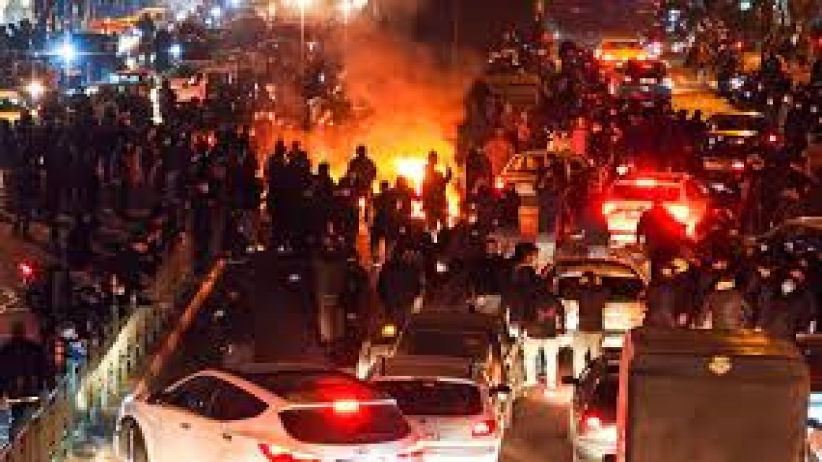 HRANA: İran’daki protestolarda can kaybı 5 bin 2’ye yükseldi