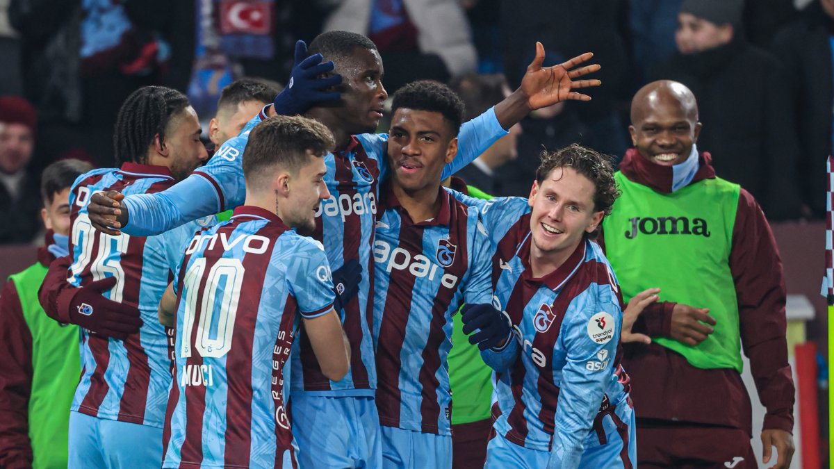 Fırtına'dan zirve takibi: Kasımpaşa'yı 2-1 yenen Trabzonspor, maç fazlasıyla puan farkını 2'ye indirdi