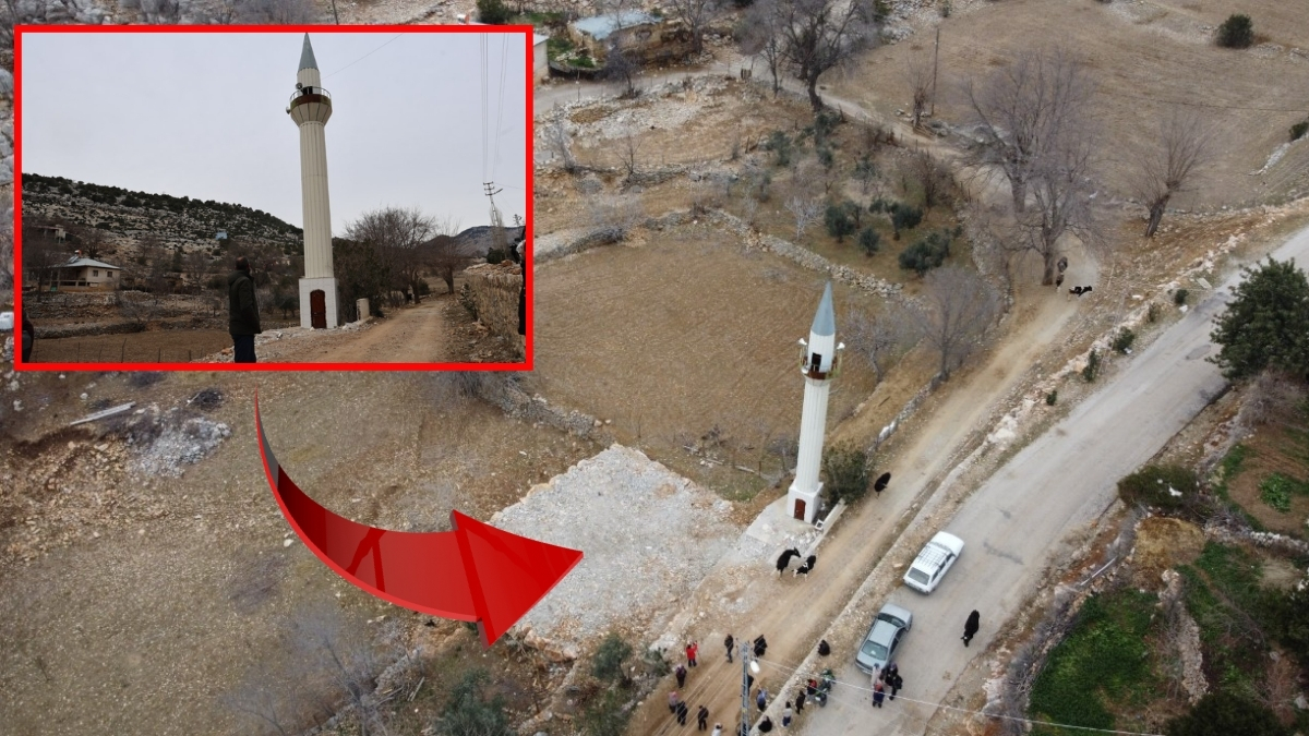 Böyle cami görülmedi! İmam, cemaat, minare var ama cami yok: Depremden kalan hasar