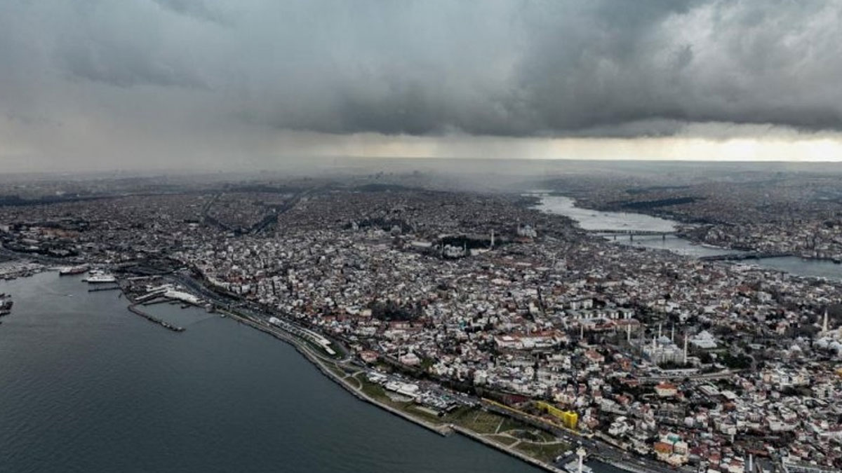 AKOM paylaştı: İstanbul'da bugün hava nasıl olacak?
