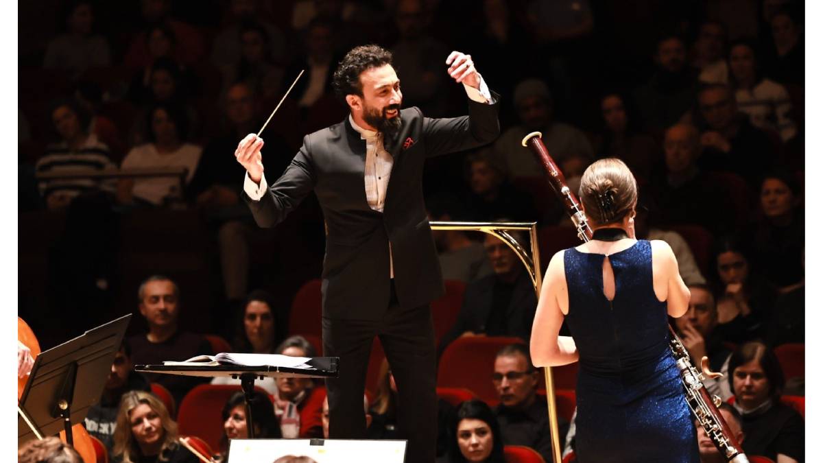 Sophie Dervaux, İzmirli müzikseverleri büyüledi