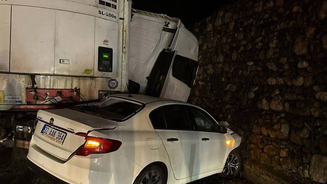 Burdur’da Kazak tünelleri savaş alanına döndü: 1 ölü, 7 yaralı