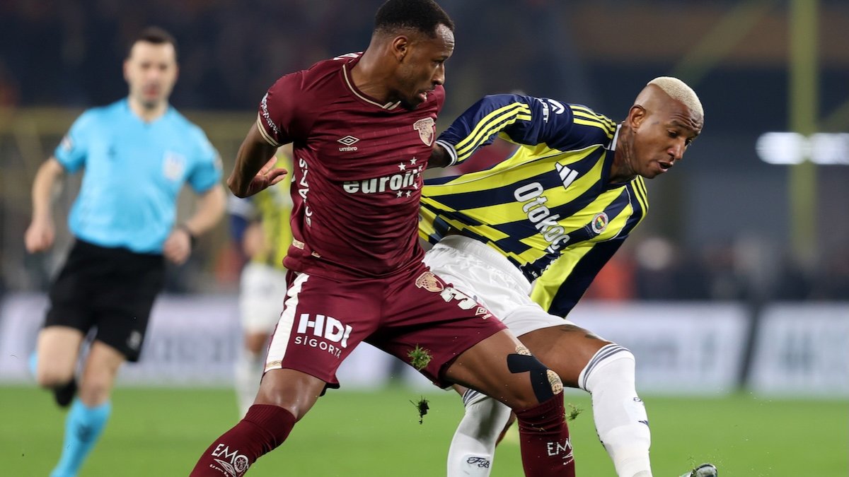 CANLI ANLATIM: Fenerbahçe, Göztepe'yi ağırlıyor