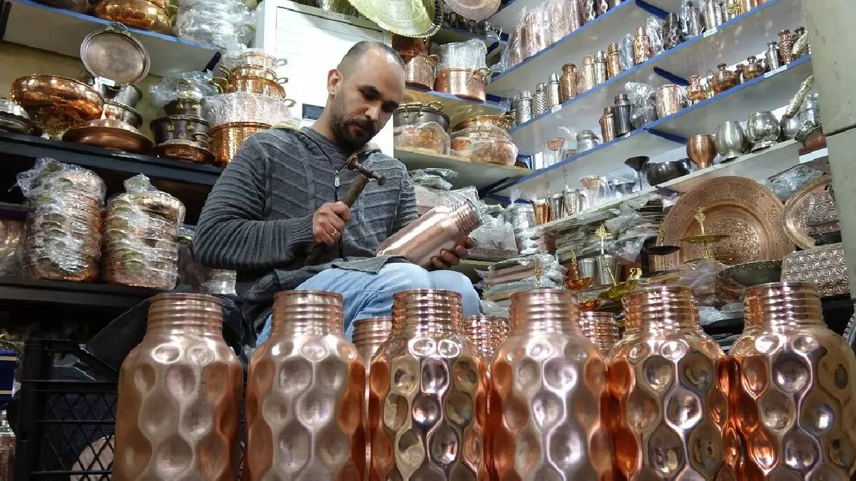 Bir mesleği kaybolmaktan kurtardılar! El emeğiyle üretiyor talebe yetişemiyorlar: Fiyatı 1300-3000 TL arasında değişiyor