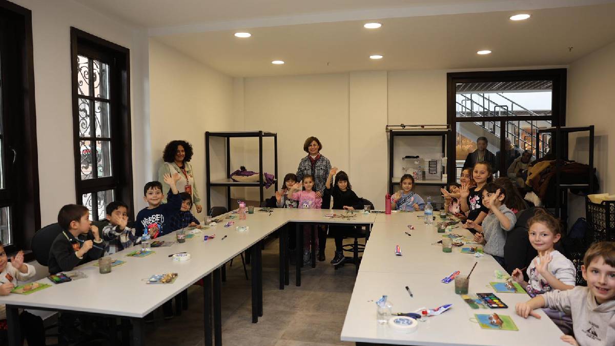 Sanat Sokağı çocukların sesiyle yankılandı