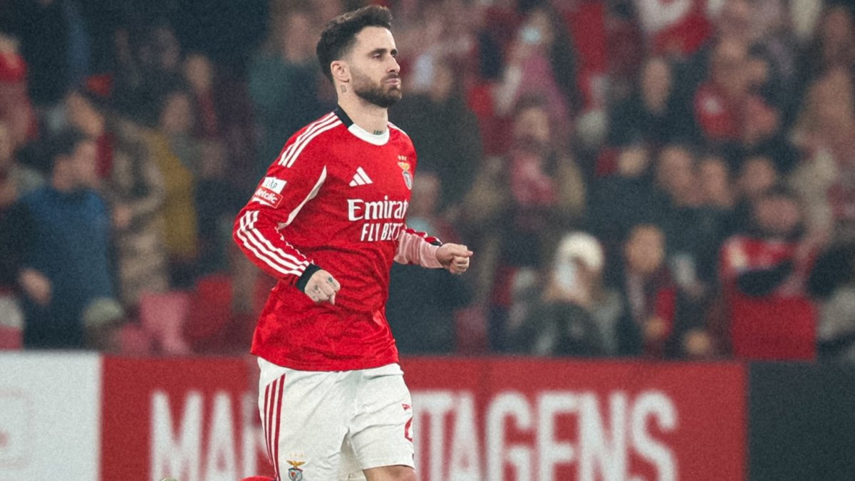 Benfica'daki ilk maçında Rafa Silva'ya büyük şok: Oyuna girer girmez tepki gördü