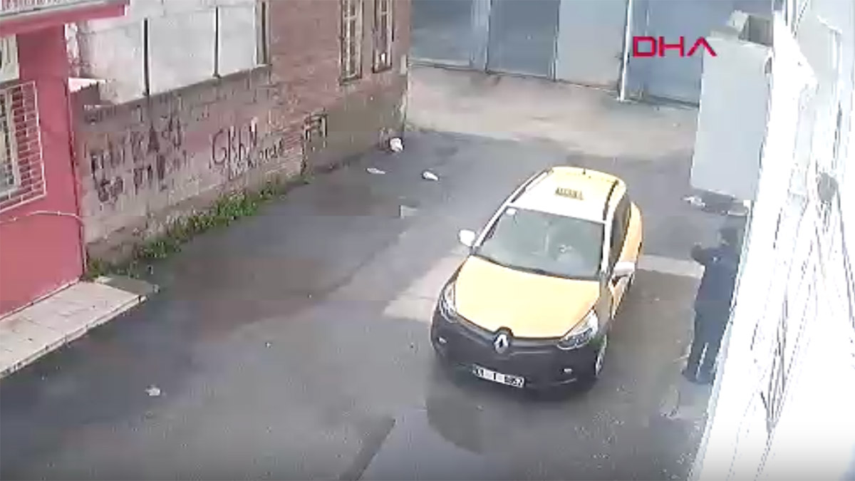 148 bisiklet çaldılar: Daireden depoya tünel açtılar, 1 milyon liralık vurgun yaptılar