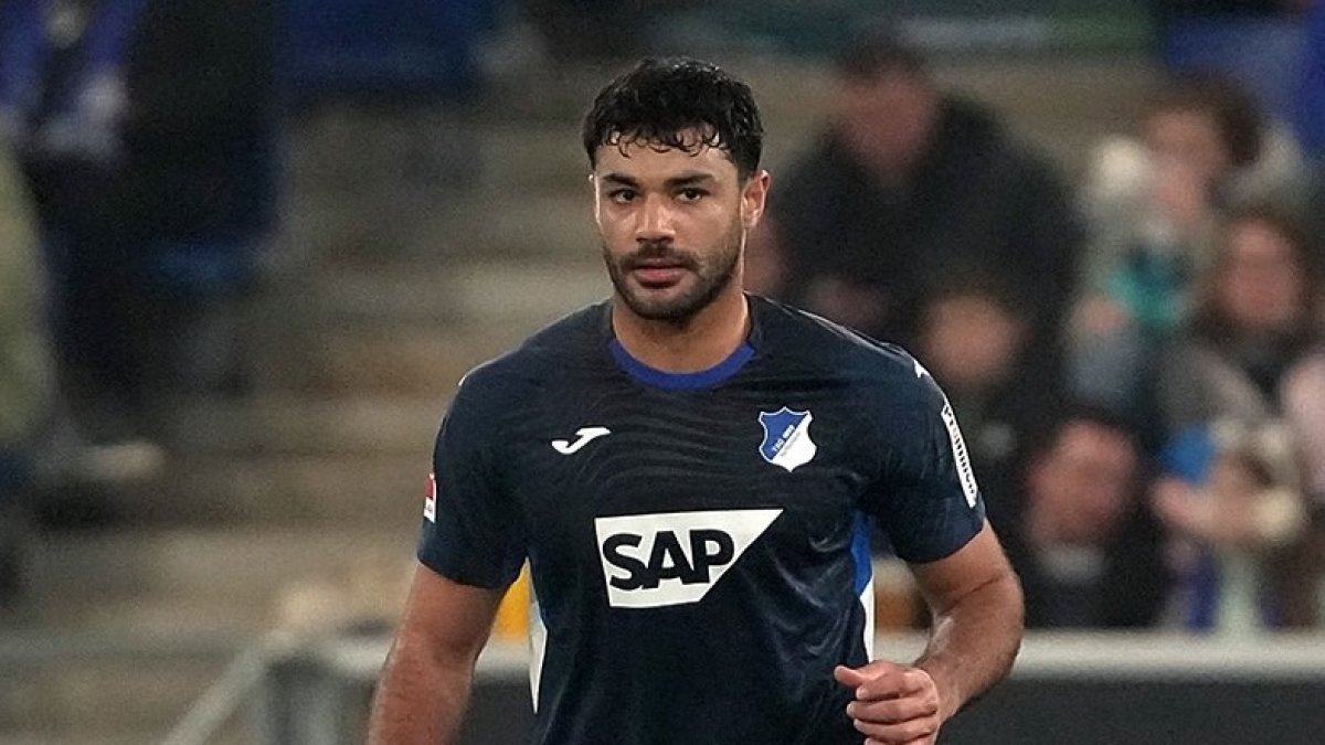 Beşiktaş'tan savunmaya milli takviye: Siyah-beyazlıların gündeminde Galatasaray'ın eski yıldızı var