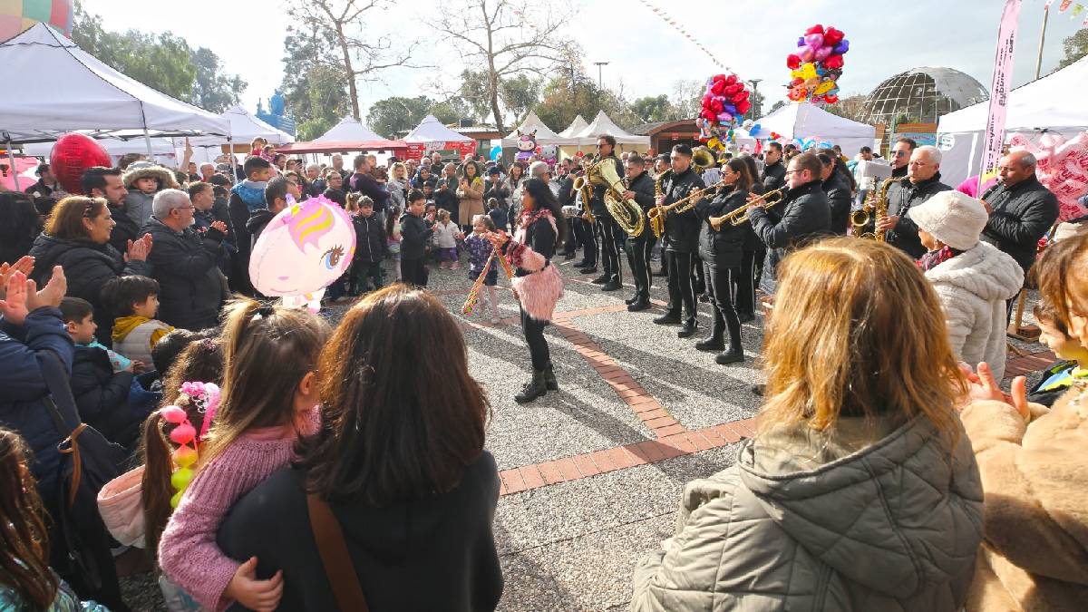 KarneFest’e coşkulu kapanış: Başkan Ünsal çocuklarla buluştu