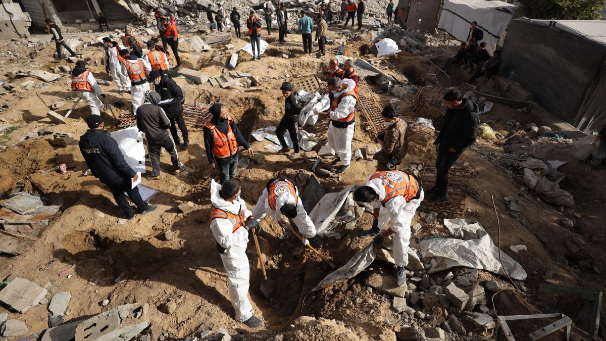 Gazze’de can kaybı 71 bin 660’a yükseldi