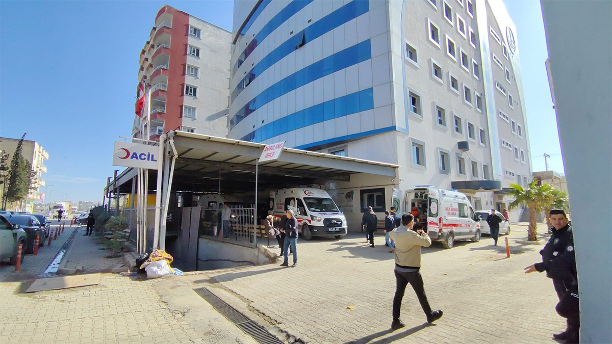 Mardin'de hastane önünde silahlı kavga: 1 ölü, 4 yaralı, 10 gözaltı