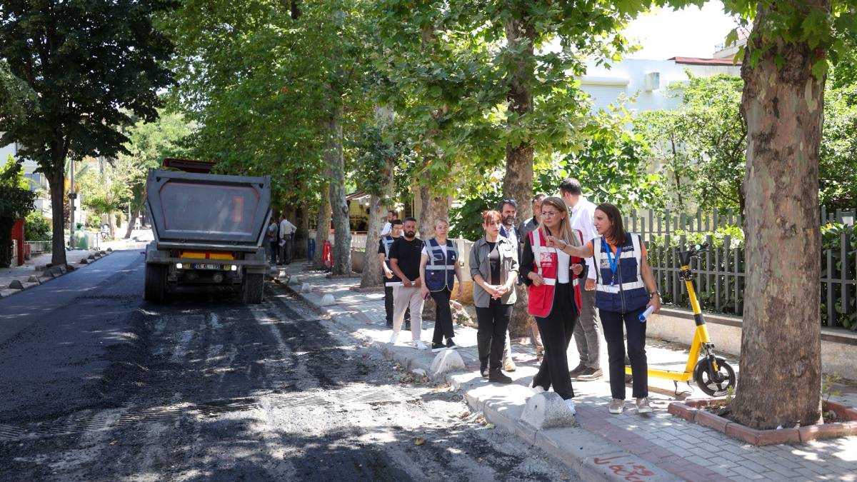Bakırköy'ün yolları yenileniyor, altyapısı güçleniyor