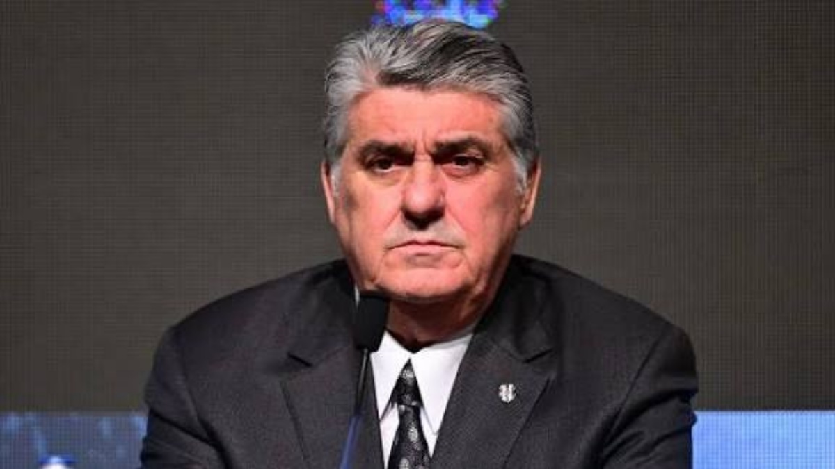 Serdal Adalı'dan transfer açıklaması: Panik transferi yapmayacağız