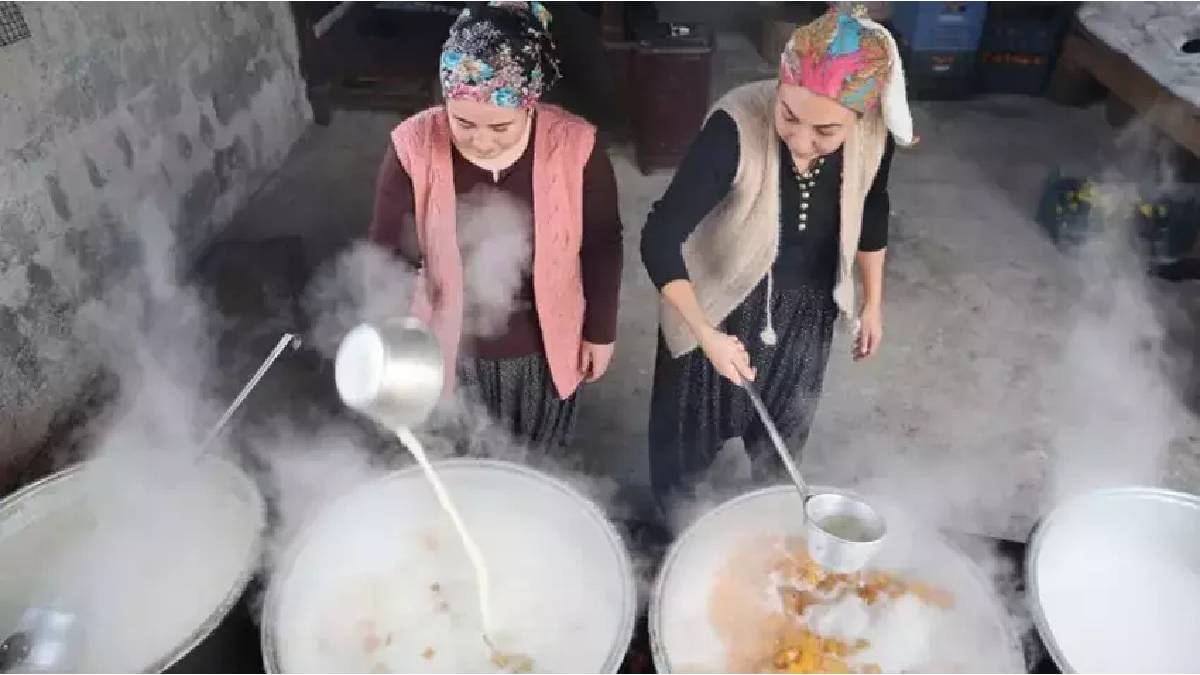 Dalında para etmiyor, suda bekleyince fiyatını katlıyor! Şifalı meyve kadınlara kazandırıyor