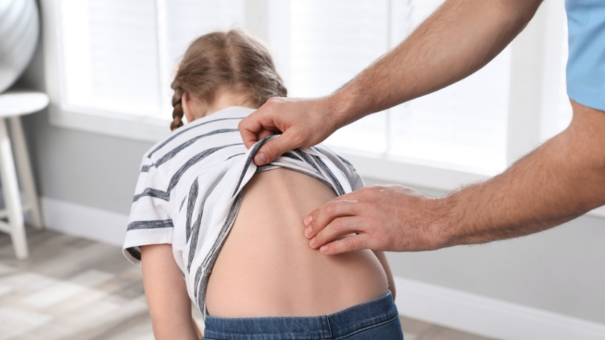 Çocukluk döneminde görülüyor, vücutta sinsice ilerliyor! Hastalığı ilk anneler fark ediyor