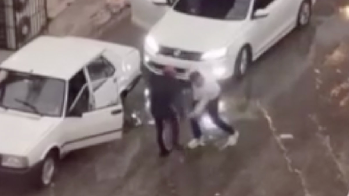 Demir sopayla darp etti, döner bıçağıyla kovaladı! İzmir'deki trafik magandasının ehliyeti 2045’e kadar alındı