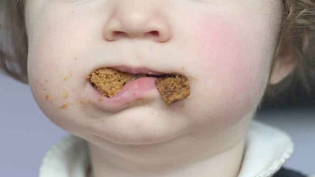 Kilo vermek hiç bu kadar kolay olmamıştı! Yavaş çiğneyin farkında olmadan zayıflayın: Uzman isim önerdi