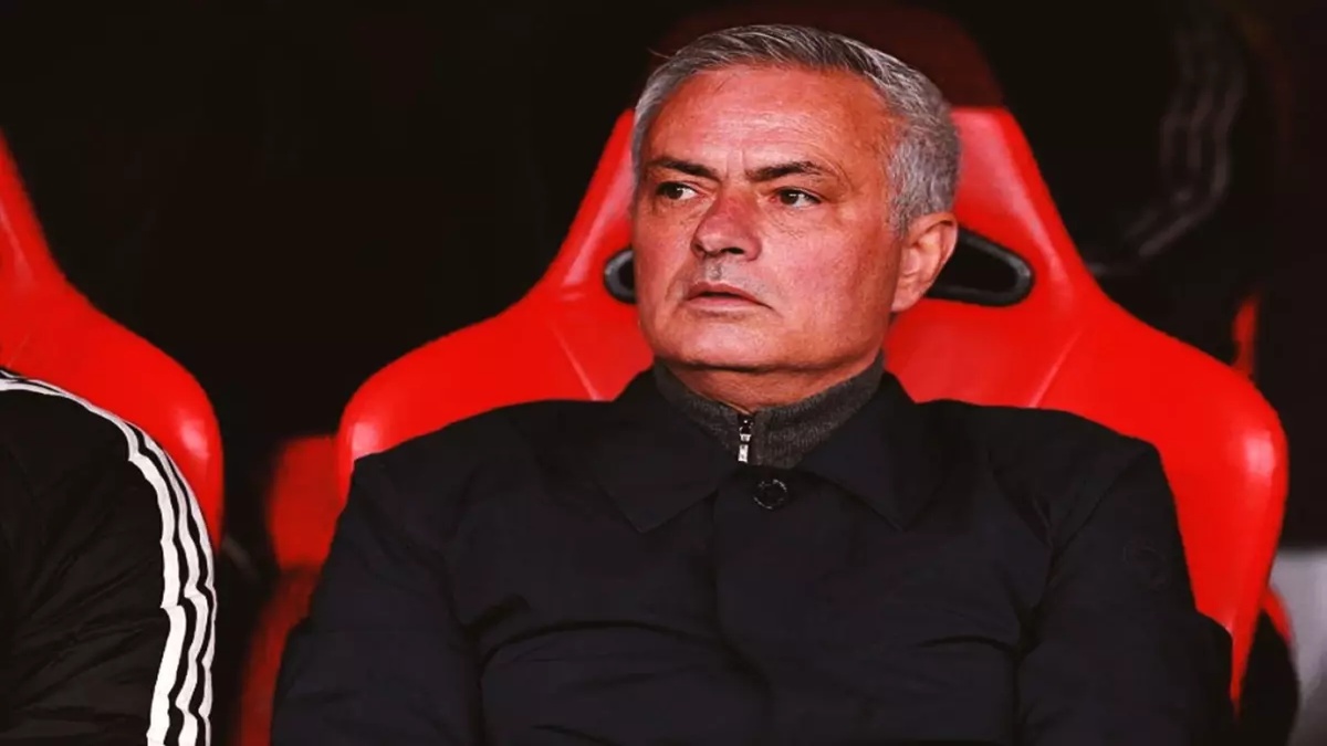 Mourinho yönetimindeki Benfica'dan tarihi geri dönüş