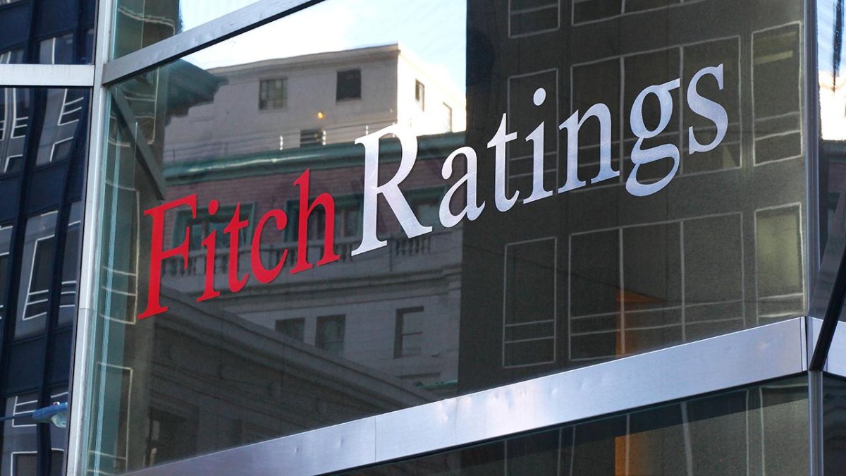 Fitch, 9 Türk bankasının kredi notu görünümlerini yükseltti