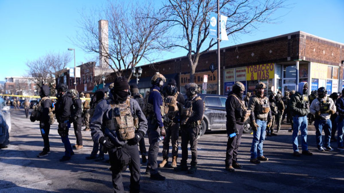 NBC News: ABD'de göçmen operasyonlarında 5 ayda 13 kişi vuruldu