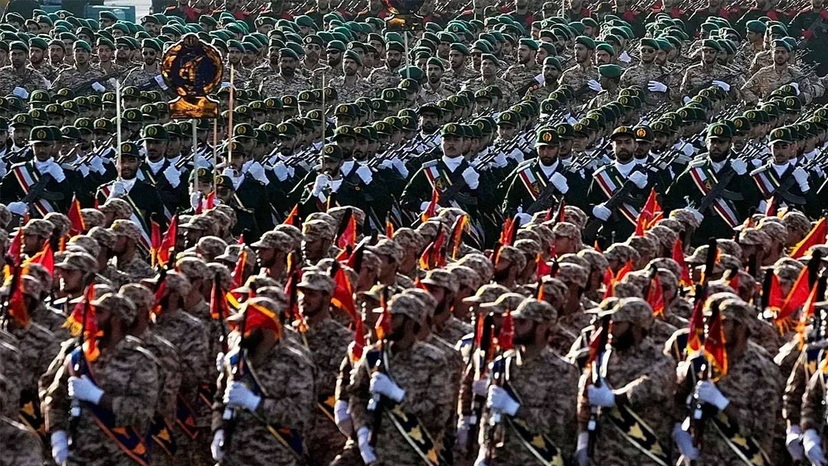 AB, İran Devrim Muhafızları Ordusunu terör listesine aldı