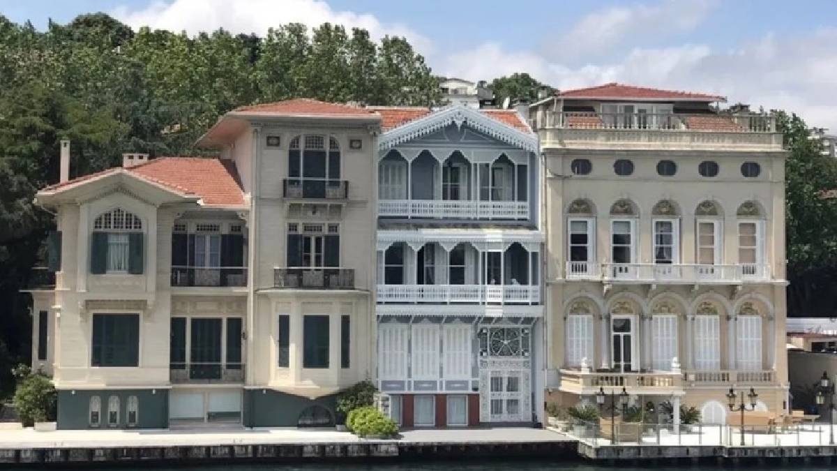 Boğaz’ın tarihî yalısı icradan satışa çıkarıldı