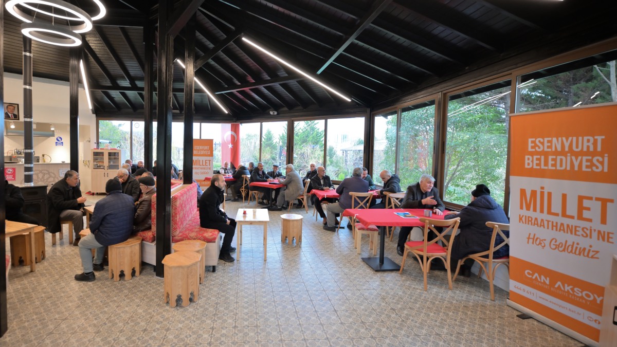 Esenyurt’ta Millet Kıraathanesi vatandaşların buluşma noktası oldu