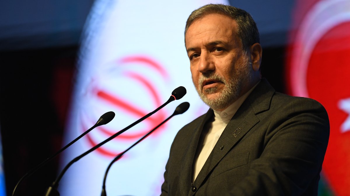 Arakçi: Avrupa'nın, İran Devrim Muhafızları’nı terör listesine alması stratejik hata