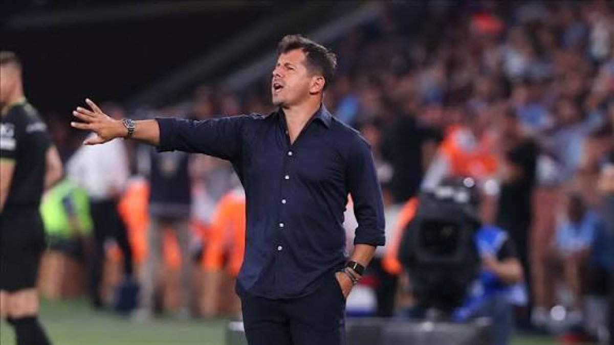 Kasımpaşa Emre Belözoğlu ile galibiyeti unuttu