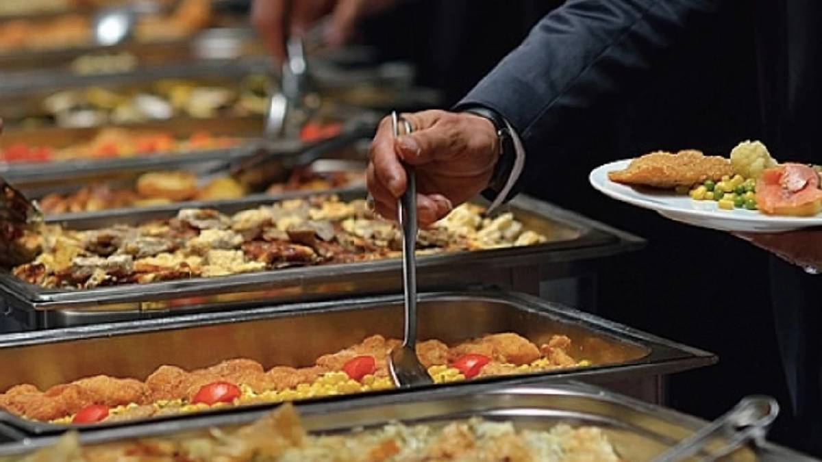 Dışarıda yemek yeme hayalin ötesine geçiyor! Evde 400 TL, dışarıda 10 katı: Fahiş fark dikkat çekiyor!