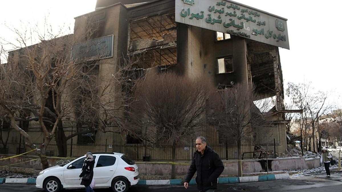 İran'daki olaylarda ölenlerin sayısı 6 bin 563'e yükseldi