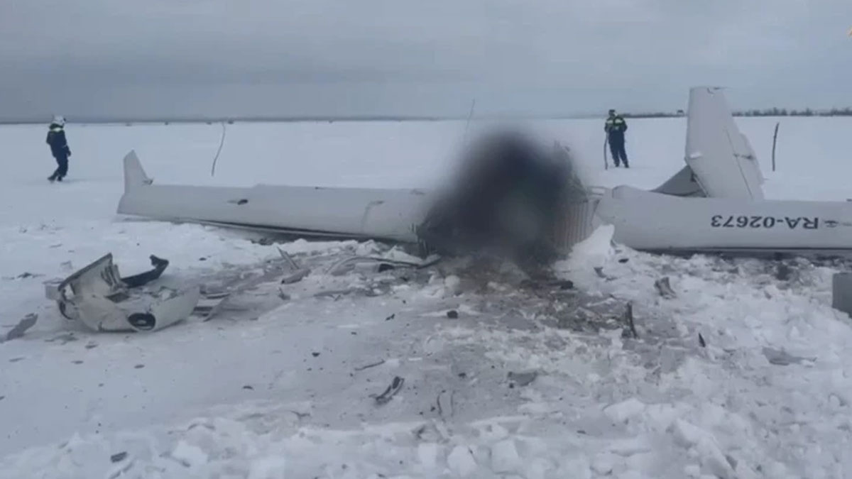 Rusya’da uçak düştü