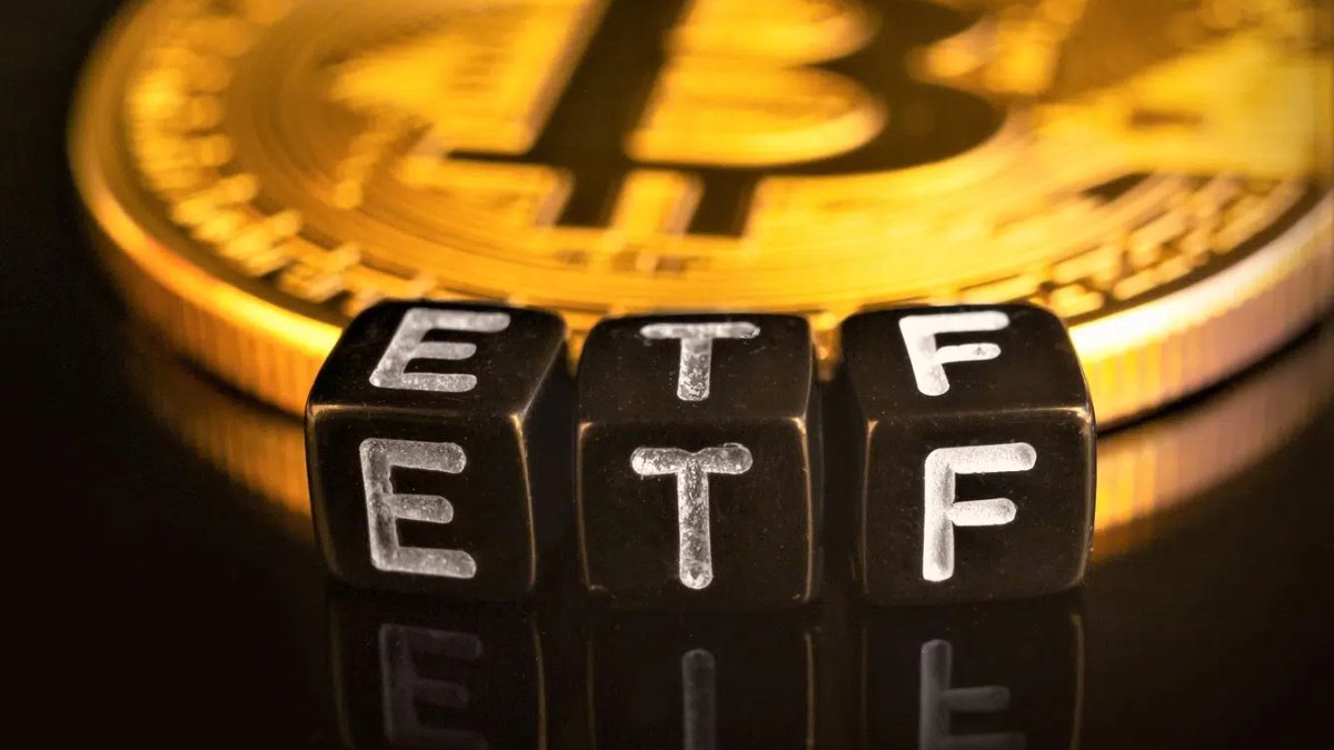 Bitcoin ETF’lerinde 2,8 milyar dolarlık çıkış: BTC maliyetin altına indi