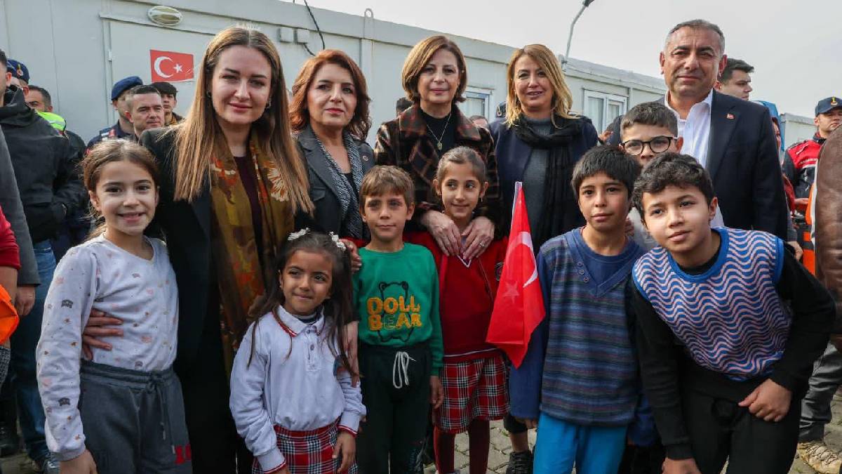 Başkan Ünlüce’den deprem bölgesine anlamlı ziyaret: “Unutmadık, unutturmayacağız”