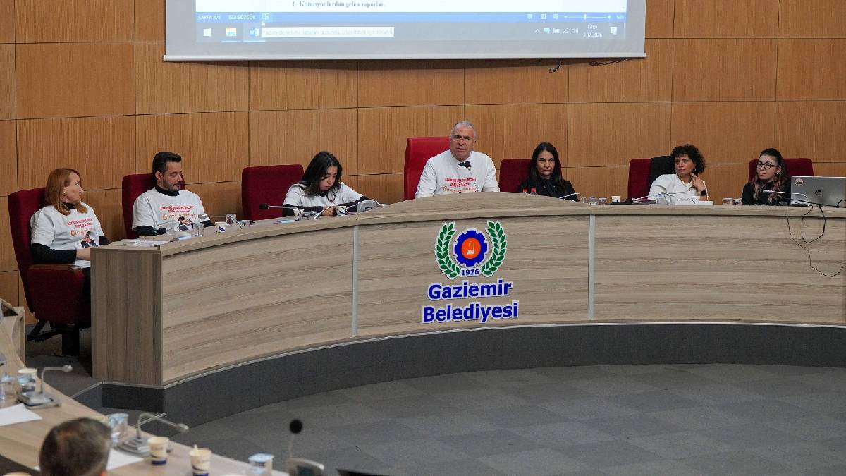 Gaziemir Belediye Meclisi'nde ana gündem: DMD hastası Giray...
