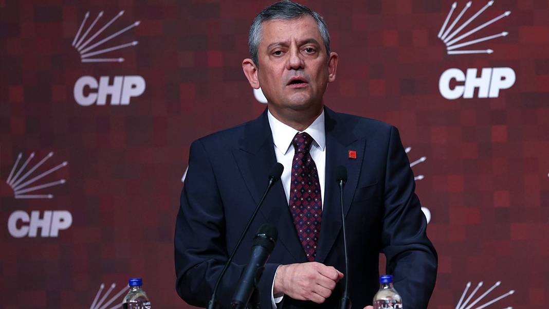 Özel'den 'Abdullah Hoca' tepkisi: CHP için Mevlid okudu diye görevden aldılar