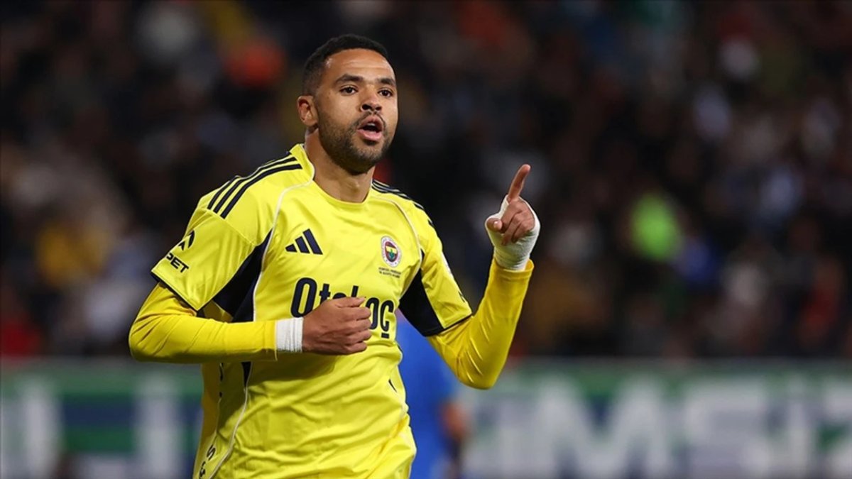 Fenerbahçe'de beklenen ayrılık: TFF'ye bildirildi