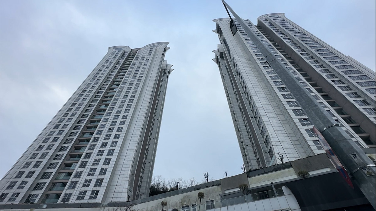 Sarıyer'de şüpheli ölüm! 12 yaşındaki çocuk 30. kattan düştü