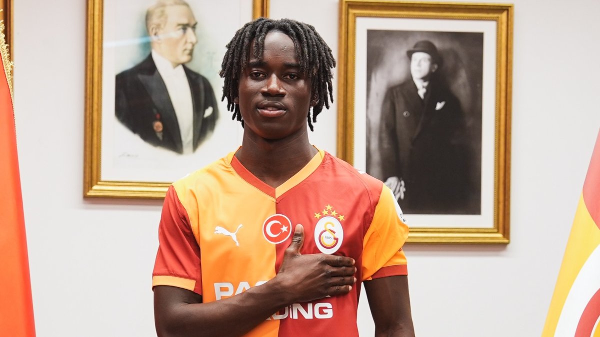 Galatasaray bir transferi daha bitirdi: Sarı-kırmızılıların ödeyeceği rakam belli oldu