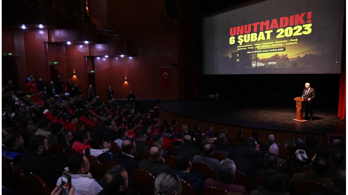 Mansur Yavaş’tan depremzedelere: “Başımızın üstünde yeriniz hazır”