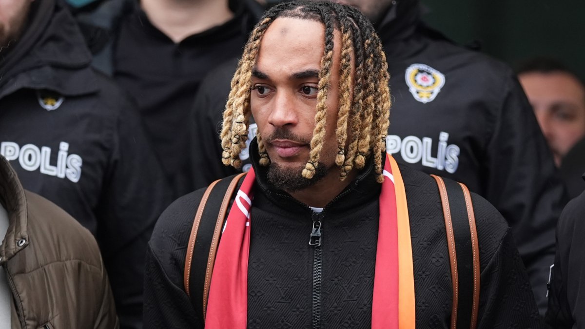 Sacha Boey Galatasaray için İstanbul'da