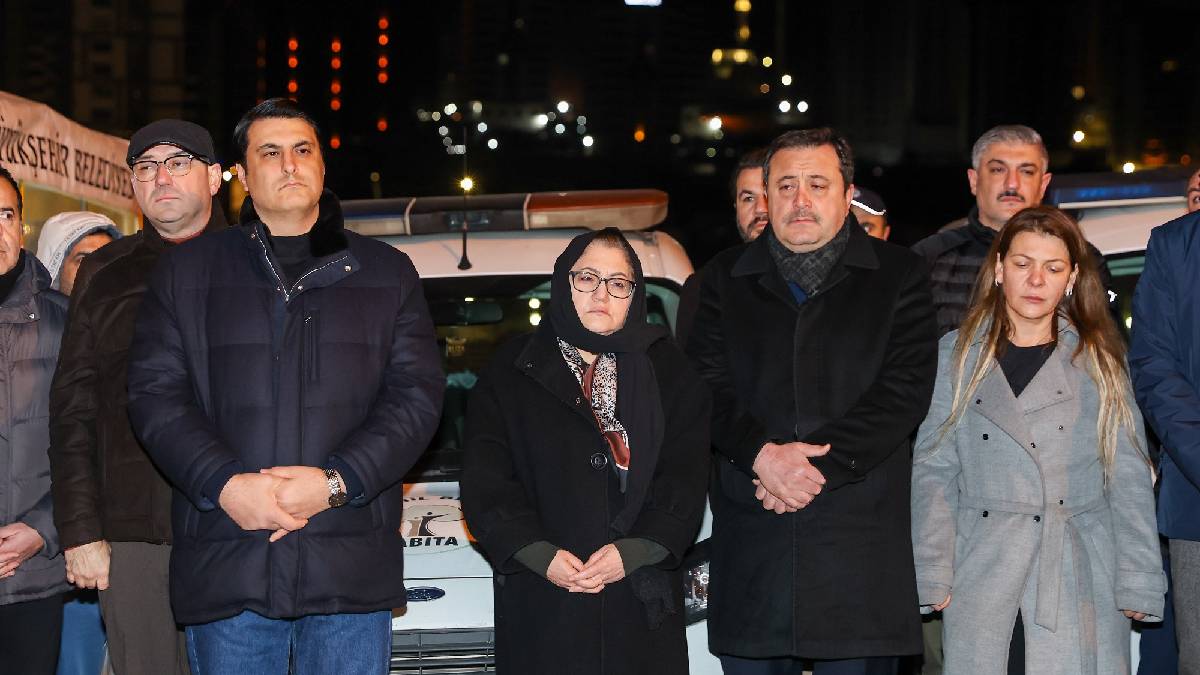 6 Şubat depremlerinin yıl dönümünde duygu dolu anma