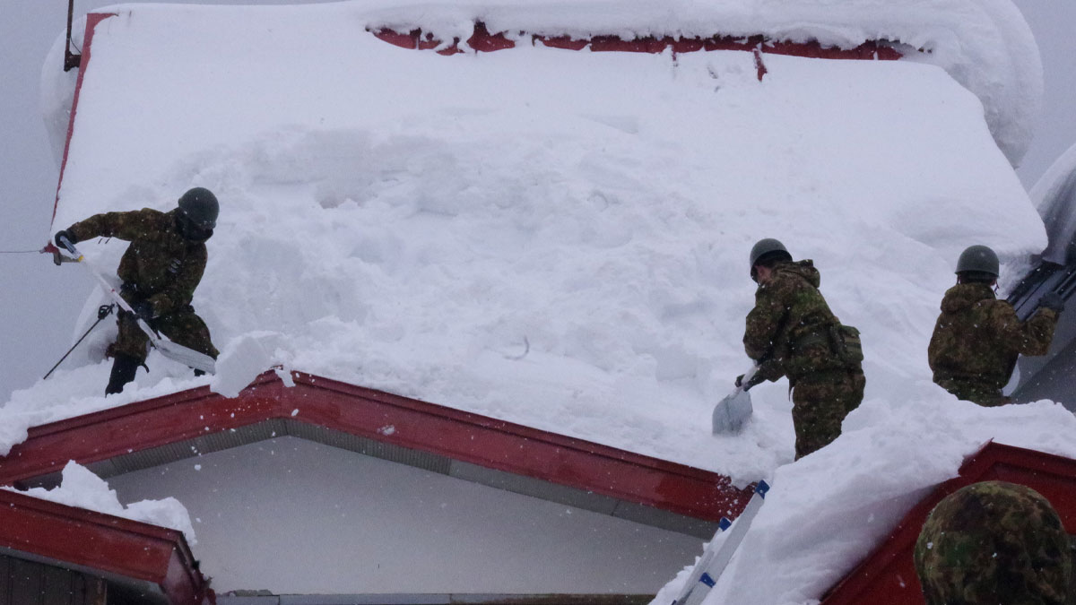 Japonya’da kar fırtınası bilançosu ağırlaşıyor: 42 ölü, 444 yaralı