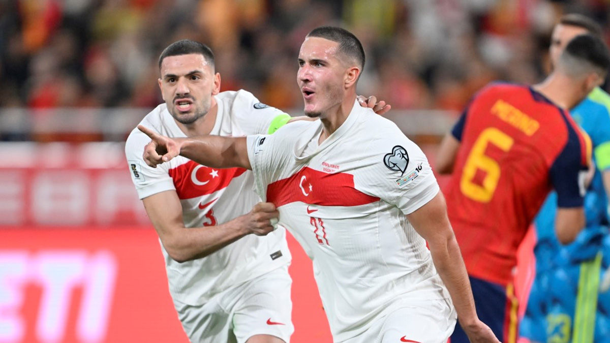 Galatasaray'a milli golcü: Aslan'dan Deniz Gül hamlesi